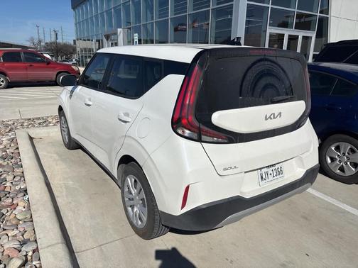 2023 Kia Soul LX