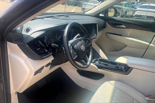 Rich Garnet Metallic 2021 Buick Envision Avenir