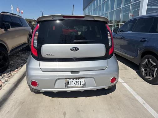 2019 Kia Soul +