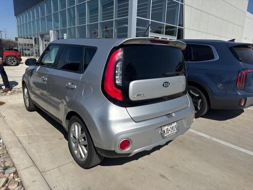 2019 Kia Soul +