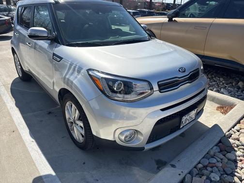 2019 Kia Soul +