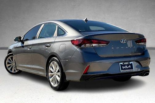 2018 Hyundai SONATA SEL