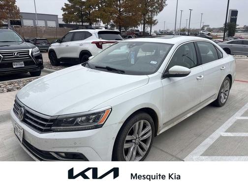 2016 Volkswagen Passat 1.8T SEL Premium