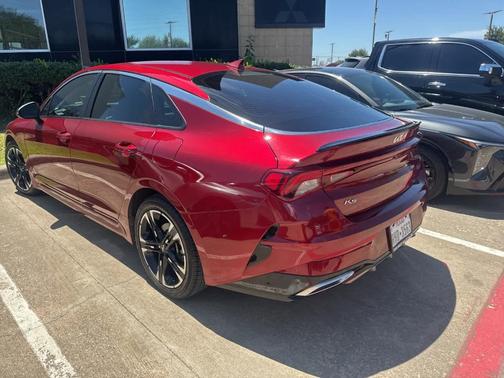 2022 Kia K5 GT-Line