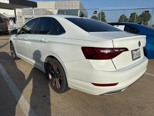 2021 Volkswagen Jetta 1.4T R-Line