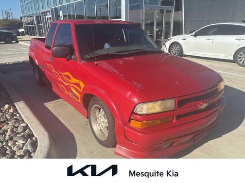 2003 Chevrolet S-10 LS 123 WB