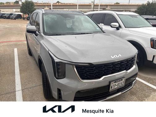 2025 Kia Sorento S
