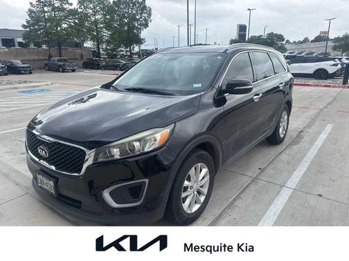 Ebony Black 2016 Kia Sorento LX