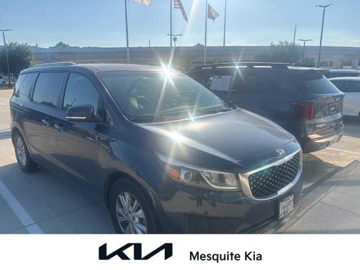 Midnight Sapphire 2017 Kia Sedona LX