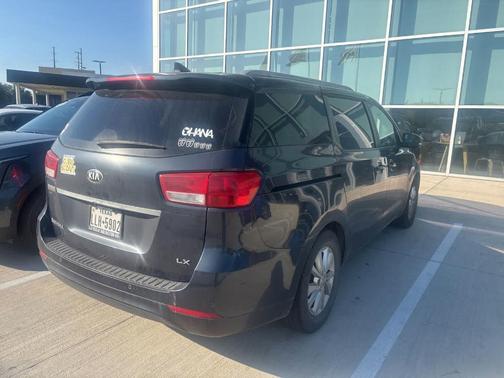 Midnight Sapphire 2017 Kia Sedona LX