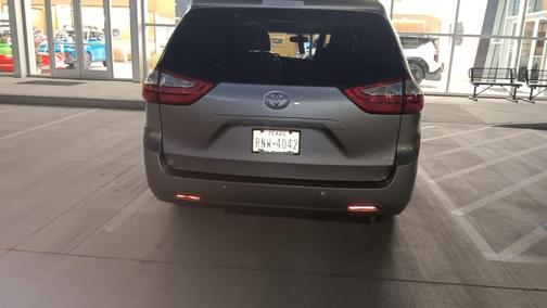 2015 Toyota Sienna XLE Premium