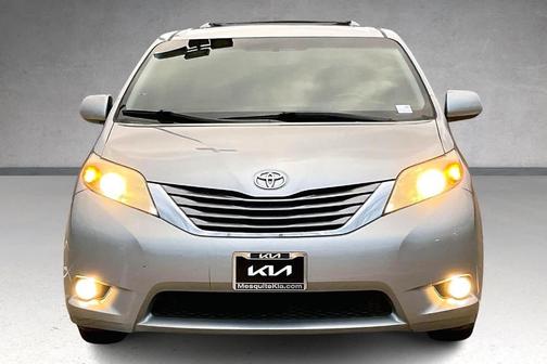 2015 Toyota Sienna XLE Premium