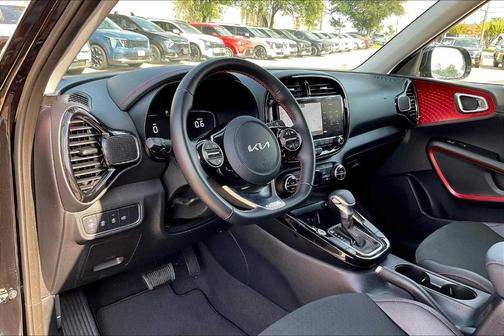 2025 Kia Soul GT-Line 2.0L