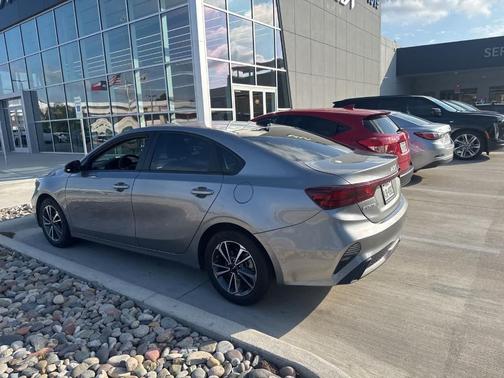 Steel Gray 2024 Kia Forte LXS