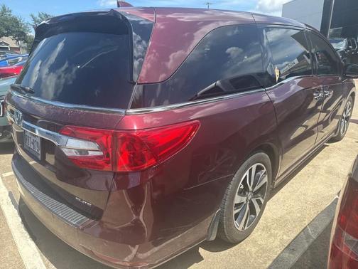 2020 Honda Odyssey Elite