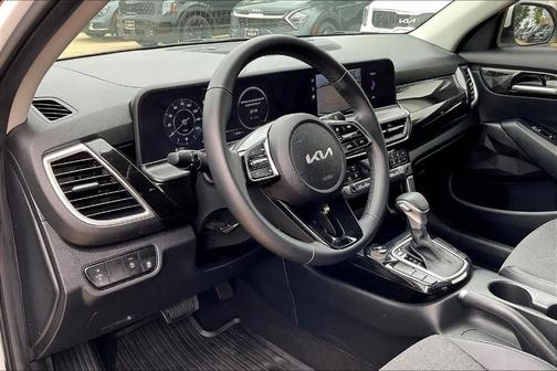 2024 Kia Seltos S