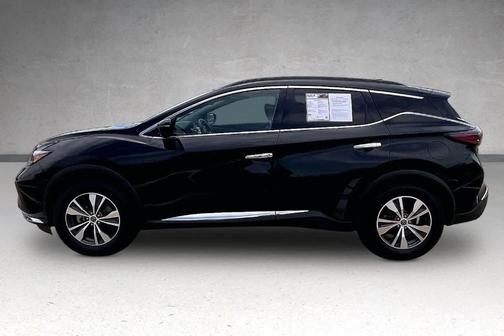 Black 2023 Nissan Murano SV