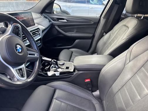 2022 BMW X3 M40i