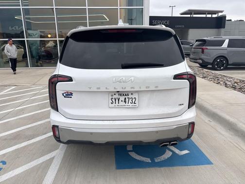 2023 Kia Telluride SX