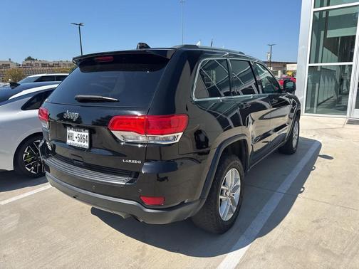 2018 Jeep Grand Cherokee Laredo E