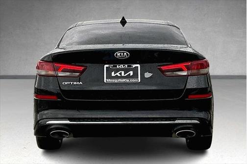 2020 Kia Optima SE