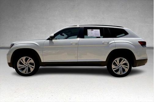 2022 Volkswagen Atlas 2.0T SE w/Technology