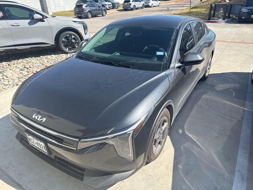 2025 Kia K4 