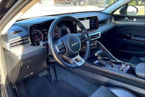 2024 Kia K5 EX