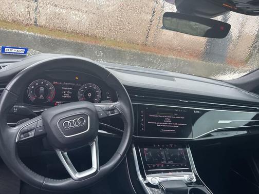2019 Audi Q8 Prestige