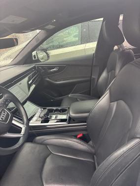 2019 Audi Q8 Prestige