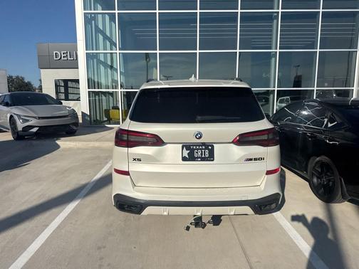2020 BMW X5 M50i