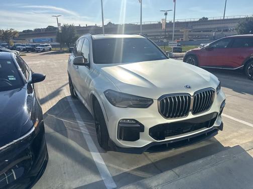 2020 BMW X5 M50i