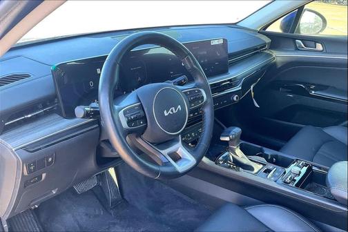 2025 Kia K5 EX