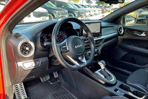 2022 Kia Forte GT-Line