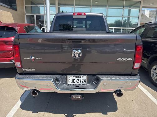 2015 RAM 1500 SLT