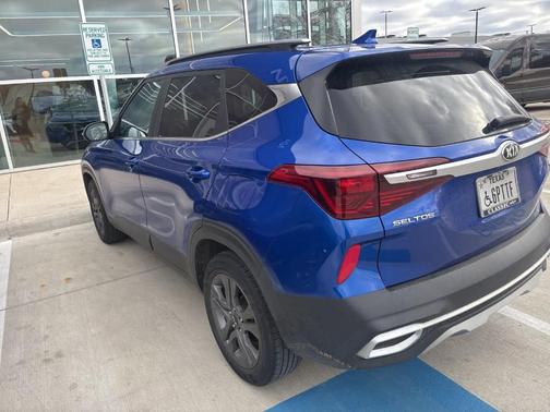 2021 Kia Seltos S
