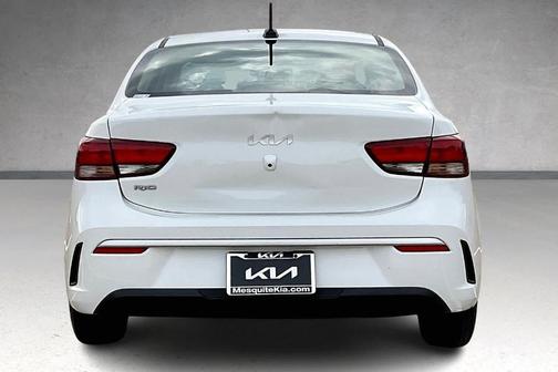 2022 Kia Rio S