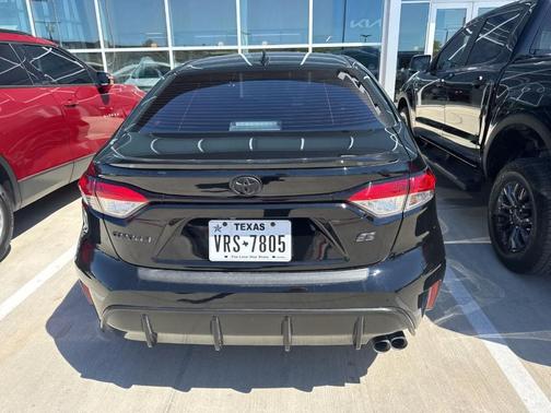 Midnight Black Metallic 2024 Toyota Corolla SE