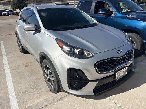 2022 Kia Sportage LX