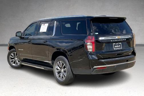 Black 2023 Chevrolet Suburban LT