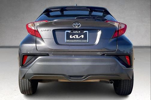 2021 Toyota C-HR LE