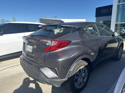 2021 Toyota C-HR LE