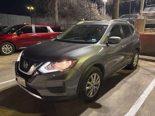 2019 Nissan Rogue S