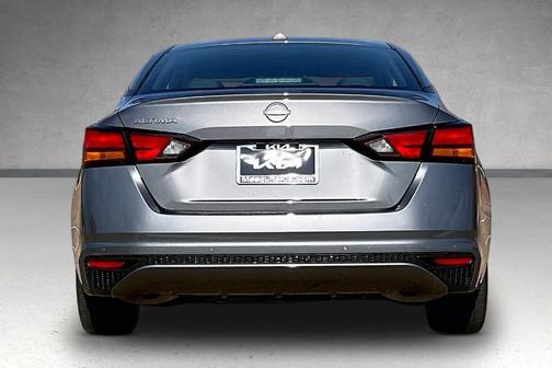Gun Metallic 2025 Nissan Altima SV