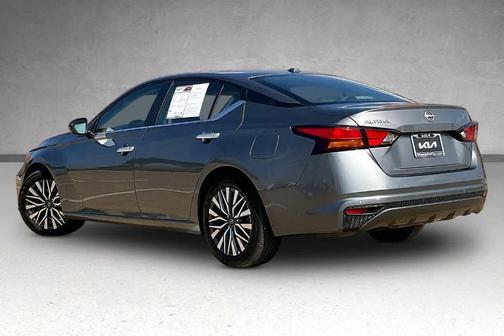Gun Metallic 2025 Nissan Altima SV