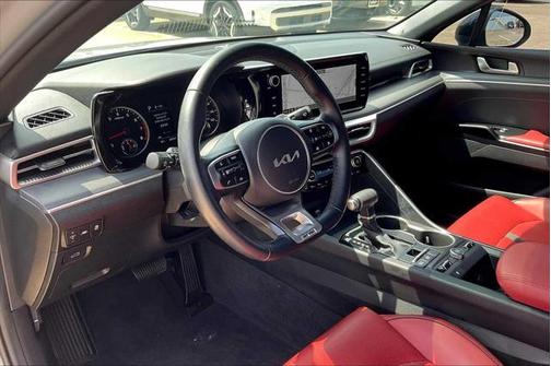 2024 Kia K5 GT-Line