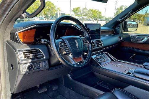 2018 Lincoln Navigator Select
