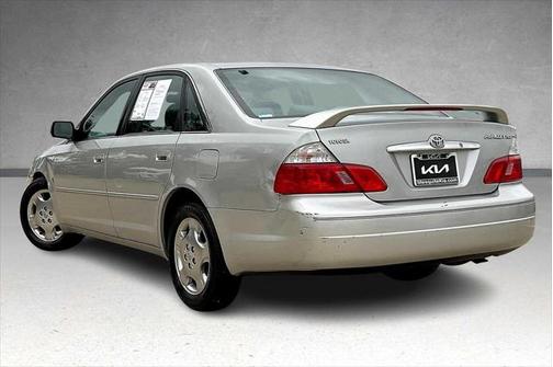 2004 Toyota Avalon XLS