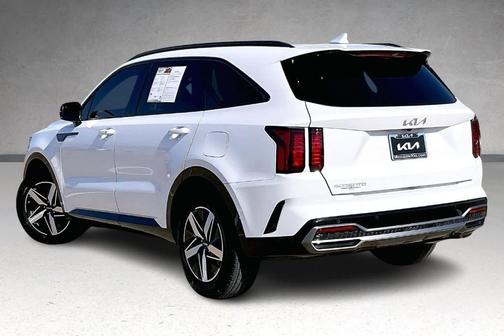 2023 Kia Sorento S