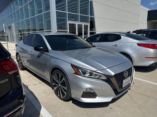 2019 Nissan Altima 2.5 SR